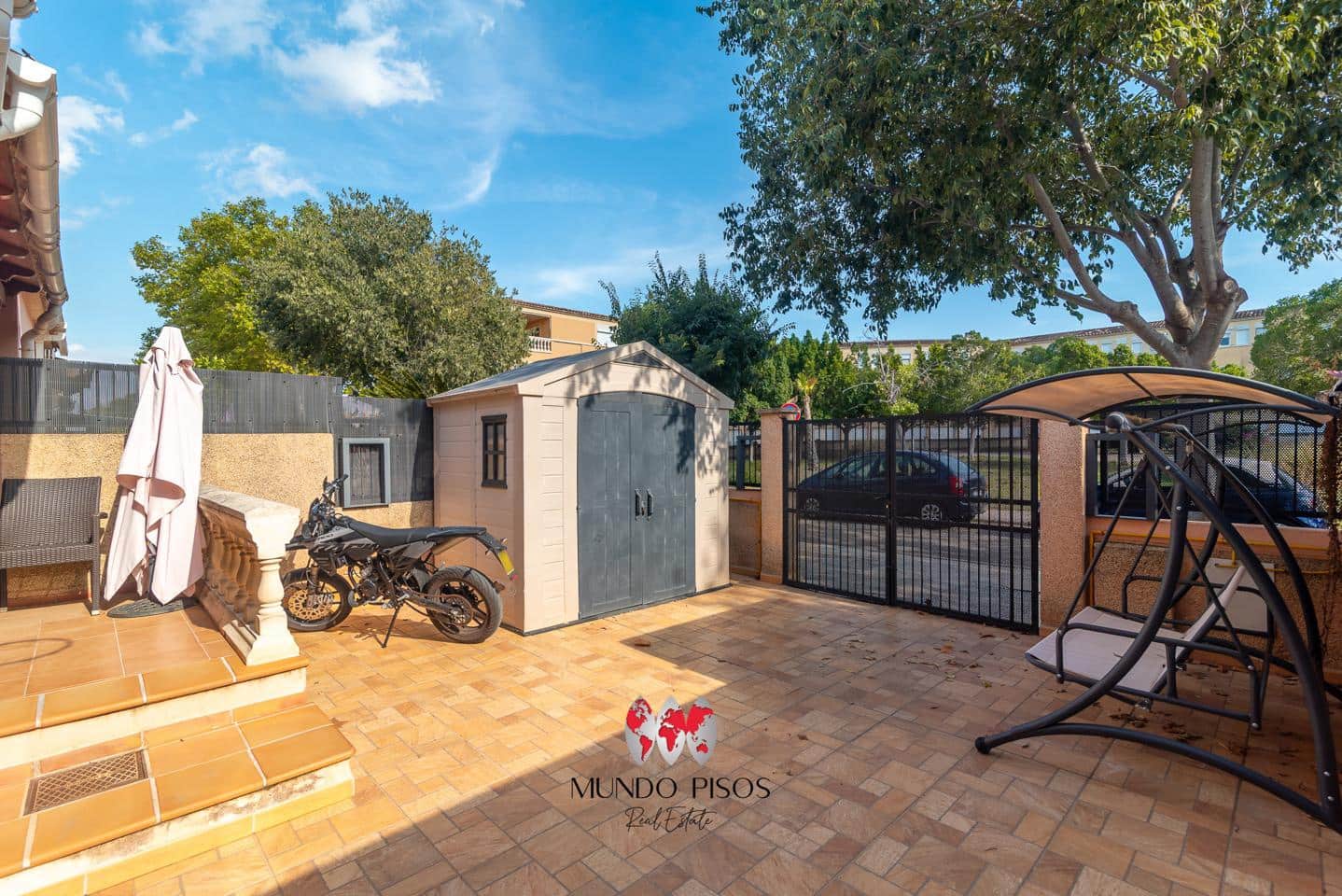 3 sypialnia Willa na sprzedaż w Palma de Mallorca z basenem garażem - 650 000 € (Ref: 9242423)