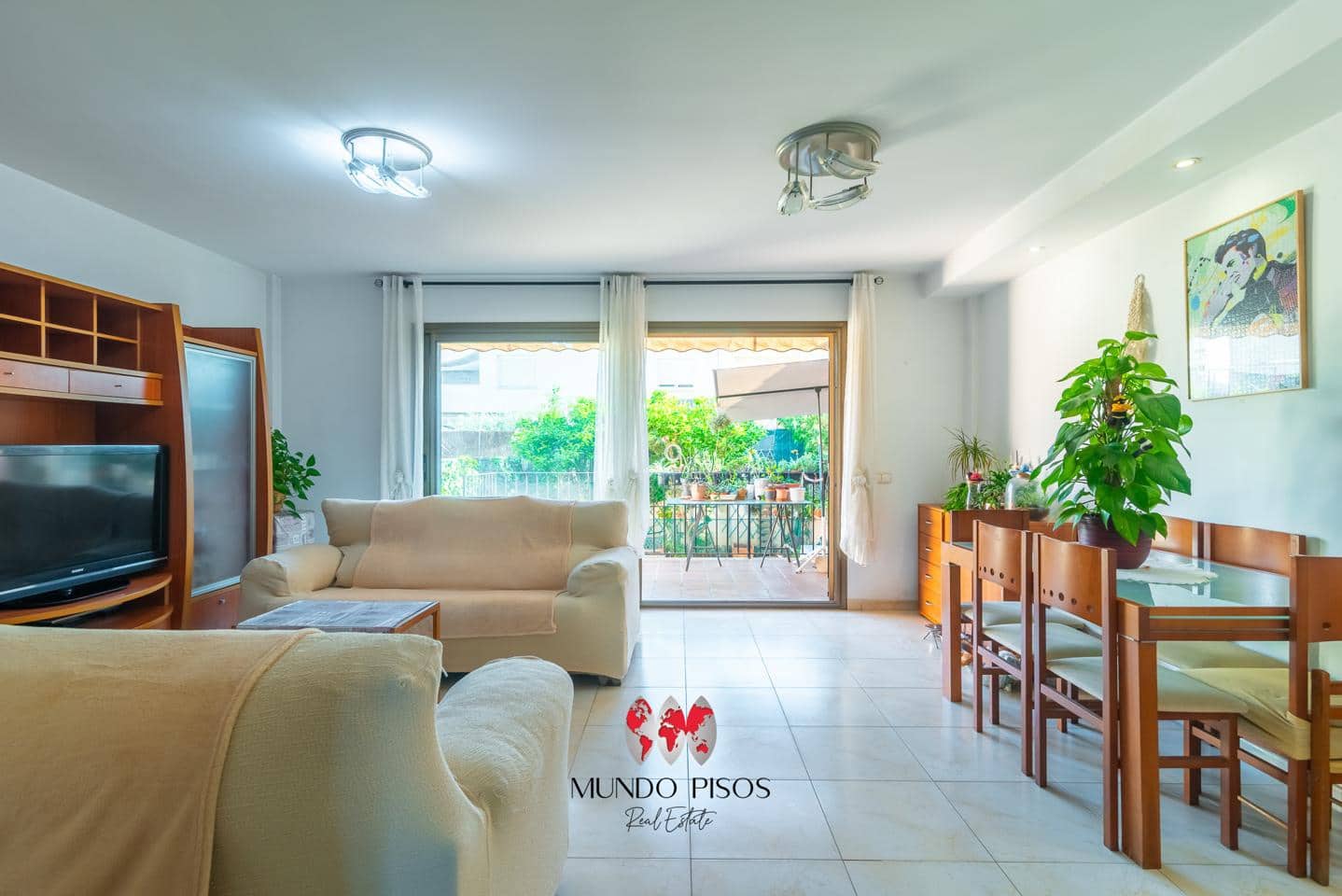 4 soveværelse Villa til salg i Palma de Mallorca med garage - € 594.000 (Ref: 9301926)