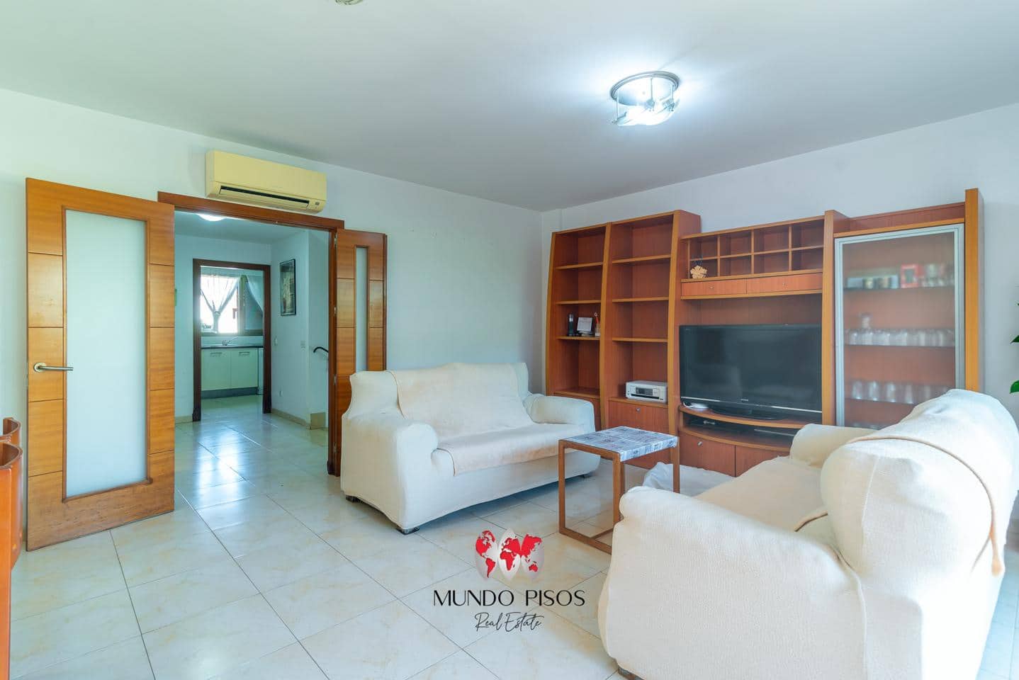 4 soveværelse Villa til salg i Palma de Mallorca med garage - € 594.000 (Ref: 9301926)