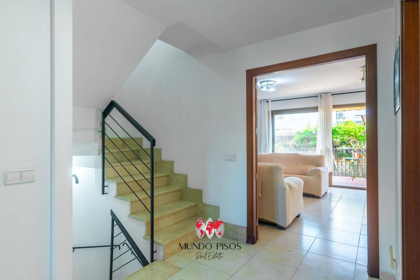 4 soveværelse Villa til salg i Palma de Mallorca med garage - € 594.000 (Ref: 9301926)