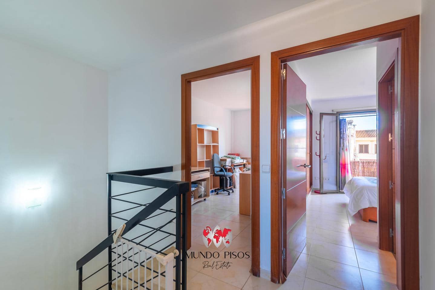 4 soveværelse Villa til salg i Palma de Mallorca med garage - € 594.000 (Ref: 9301926)