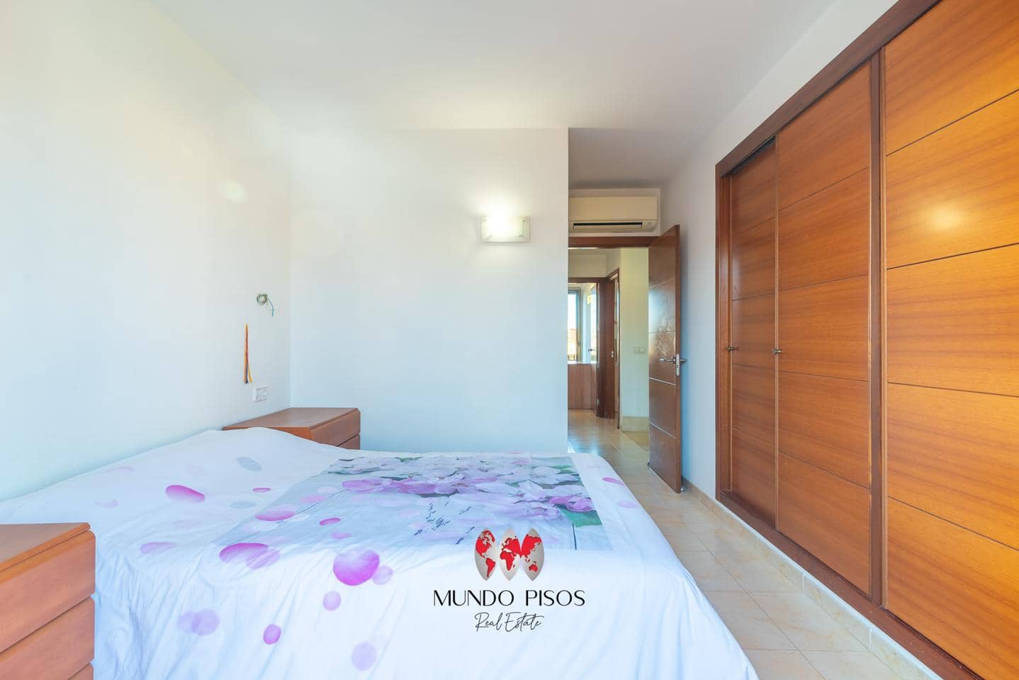 4 soveværelse Villa til salg i Palma de Mallorca med garage - € 594.000 (Ref: 9301926)