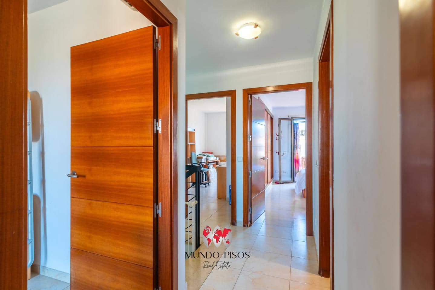 4 soveværelse Villa til salg i Palma de Mallorca med garage - € 594.000 (Ref: 9301926)