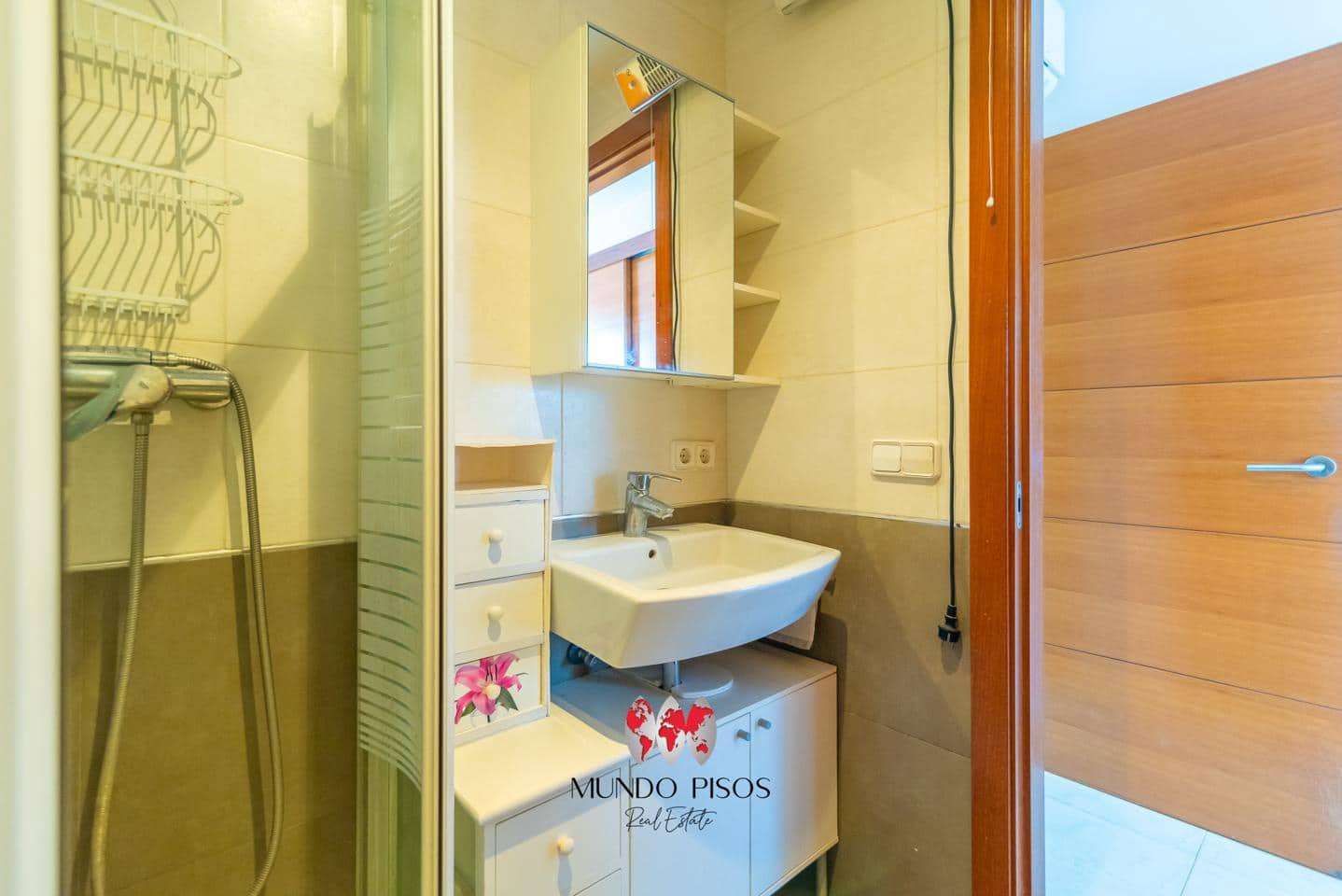 4 soveværelse Villa til salg i Palma de Mallorca med garage - € 594.000 (Ref: 9301926)