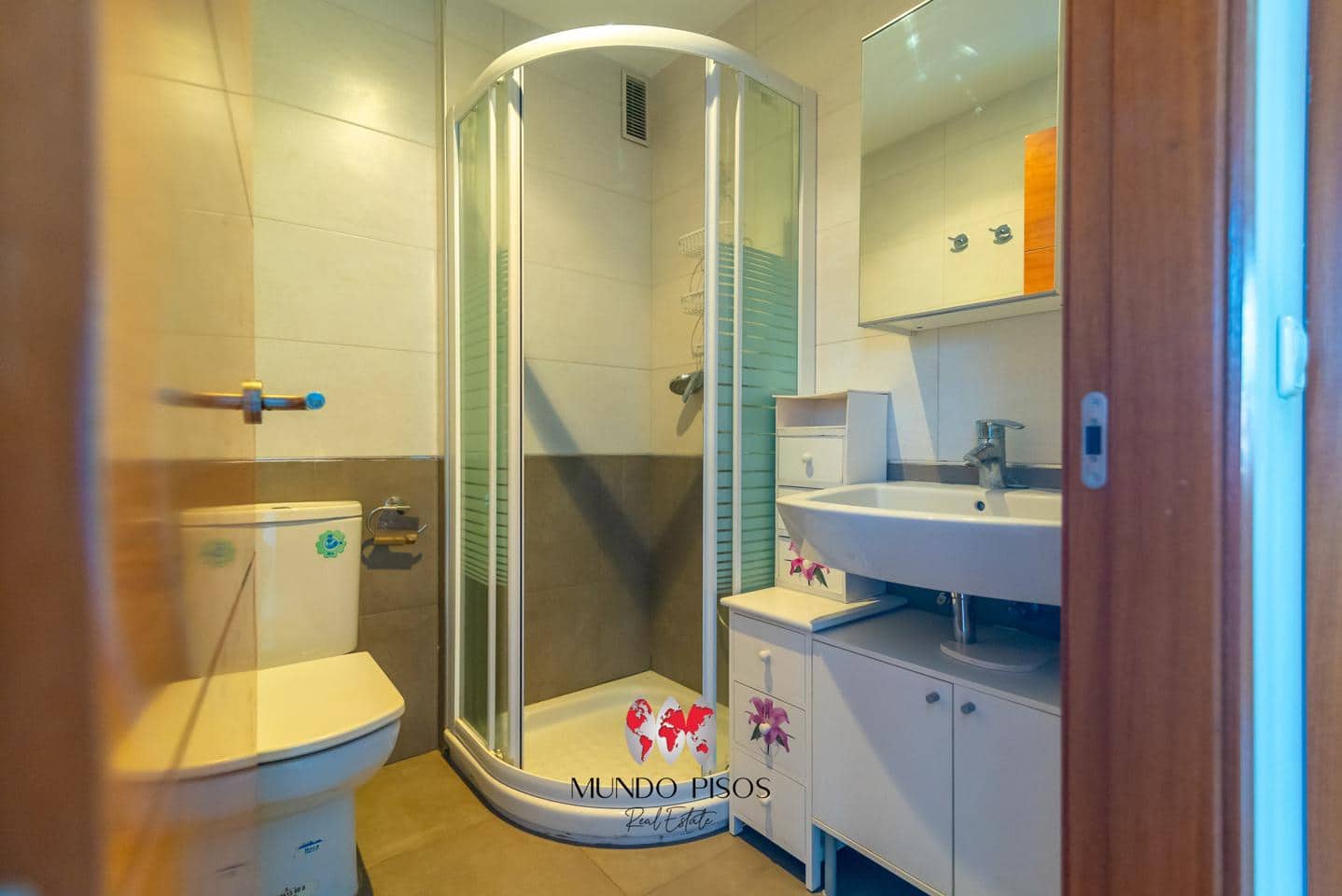 4 soveværelse Villa til salg i Palma de Mallorca med garage - € 594.000 (Ref: 9301926)