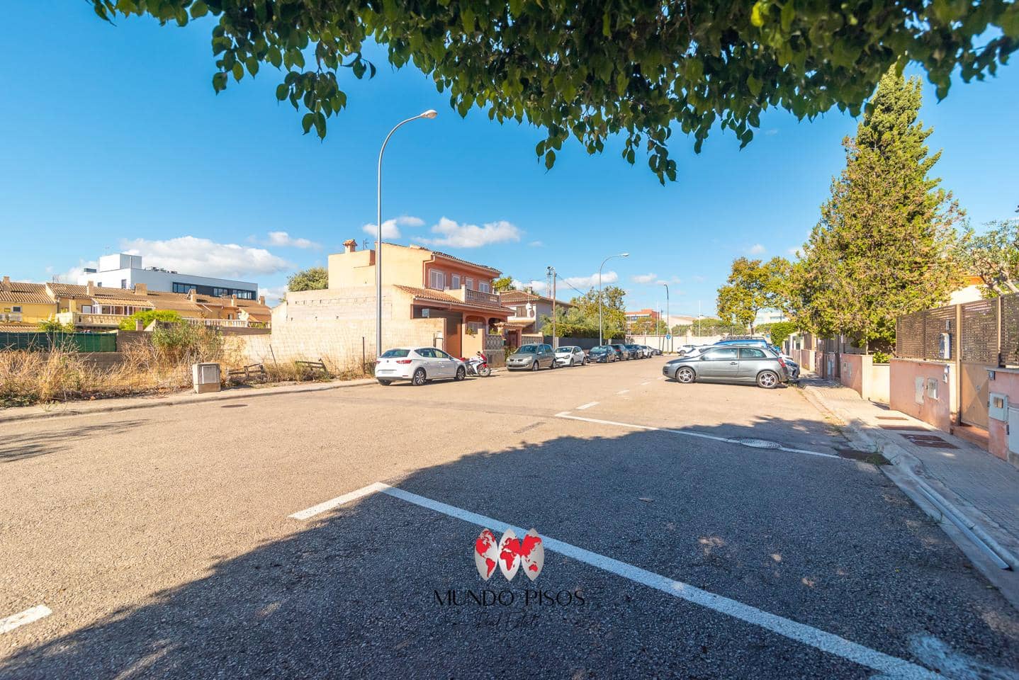 4 soveværelse Villa til salg i Palma de Mallorca med garage - € 594.000 (Ref: 9301926)