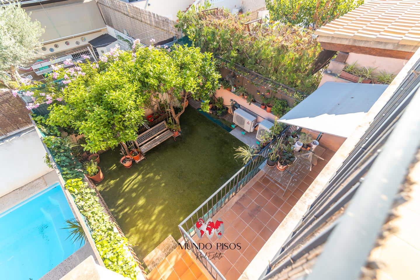 4 soveværelse Villa til salg i Palma de Mallorca med garage - € 594.000 (Ref: 9301926)