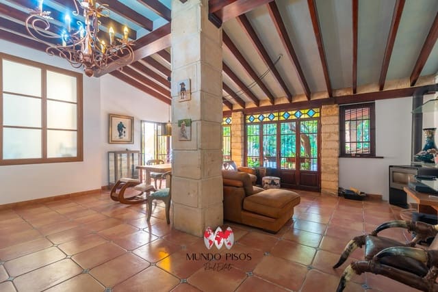 5 sovrum Lägenhet till salu i Palma de Mallorca med garage - 949 000 € (Ref: 9354096)