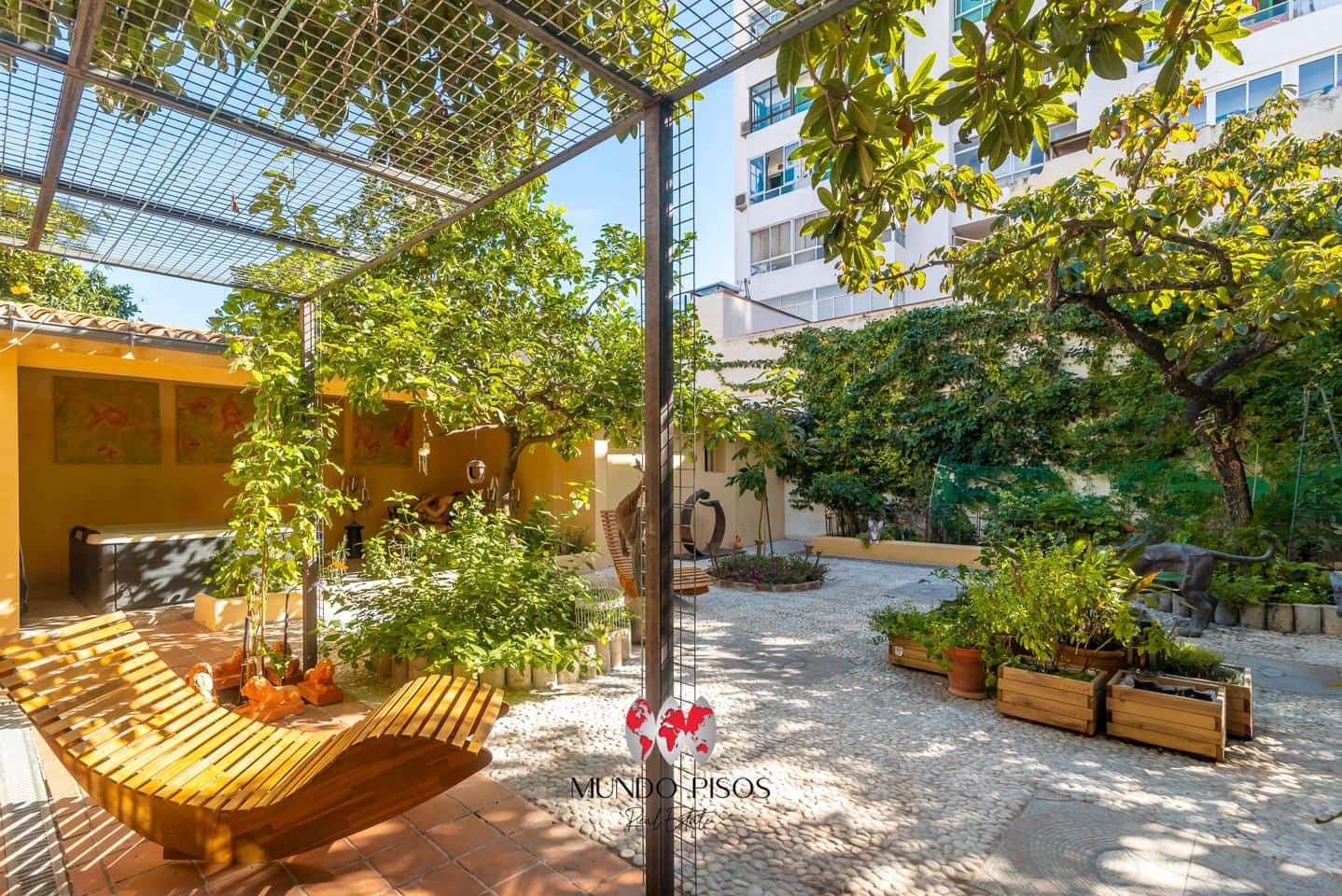 4 slaapkamer Flat te koop in Palma de Mallorca met garage - € 999.000 (Ref: 9354096)