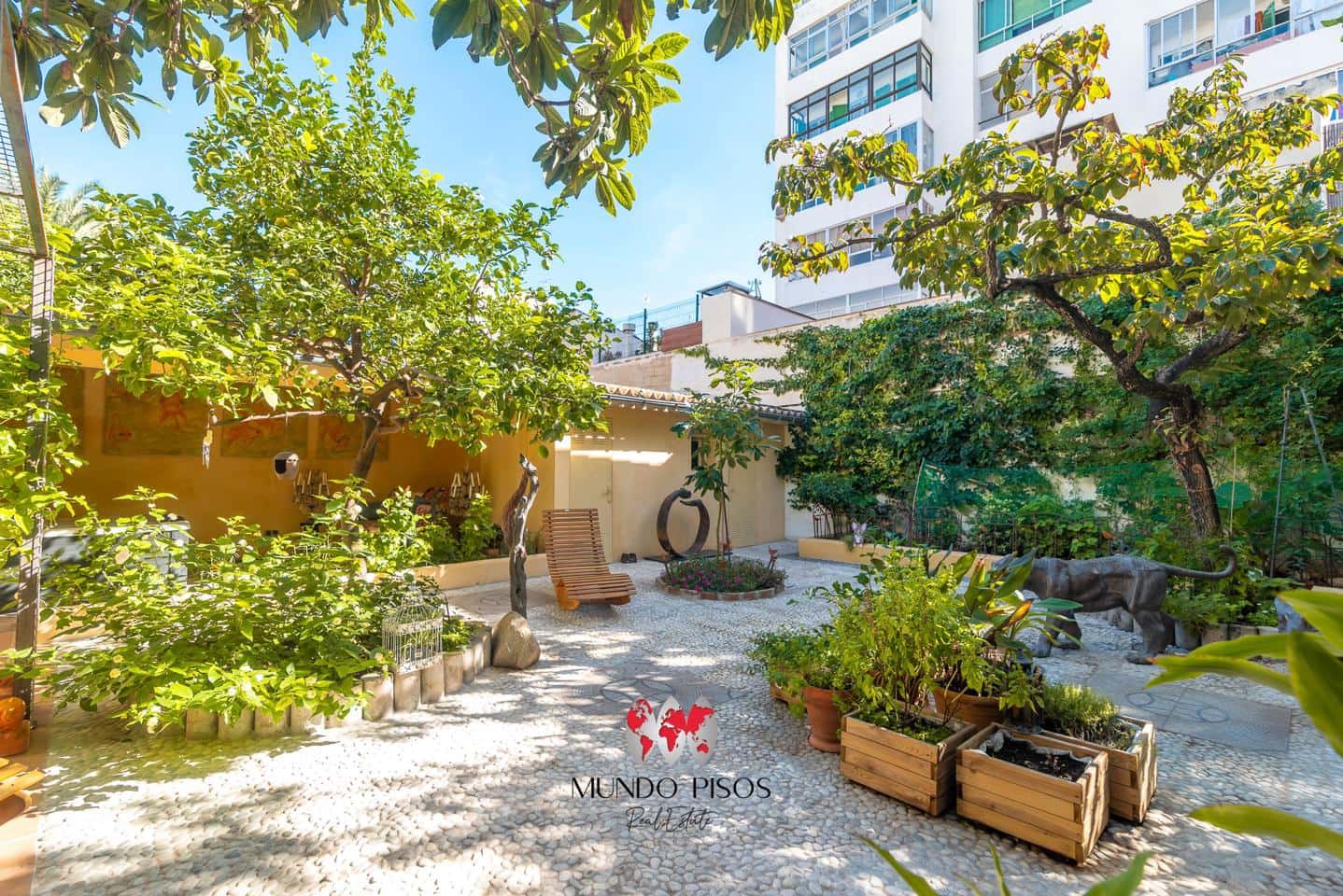4 slaapkamer Flat te koop in Palma de Mallorca met garage - € 999.000 (Ref: 9354096)