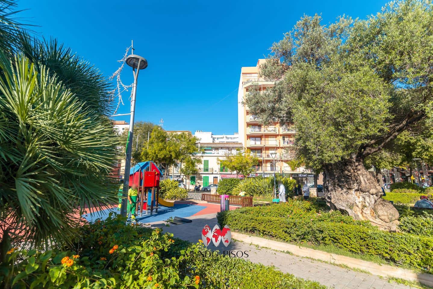 4 slaapkamer Flat te koop in Palma de Mallorca met garage - € 999.000 (Ref: 9354096)