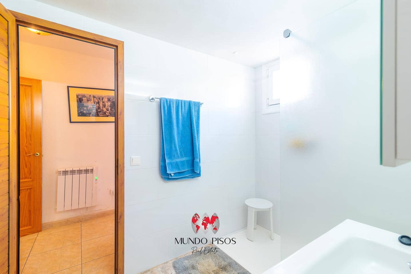 3 bedroom Flat for sale in Santa Ponsa with pool - € 749,900 (Ref: 9373760)