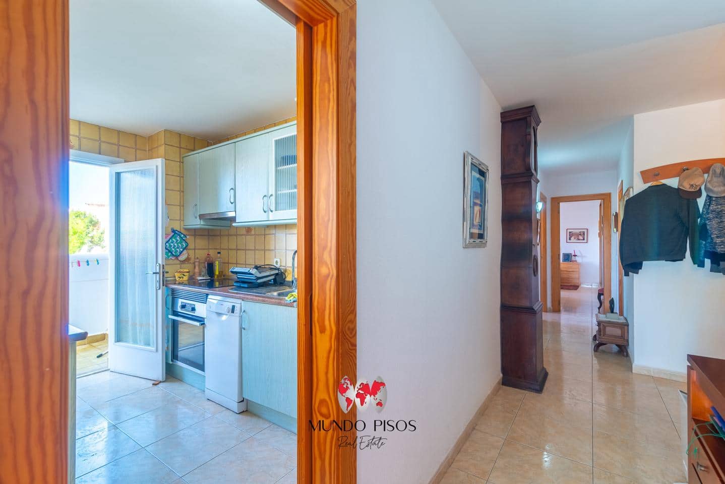 3 bedroom Flat for sale in Santa Ponsa with pool - € 749,900 (Ref: 9373760)