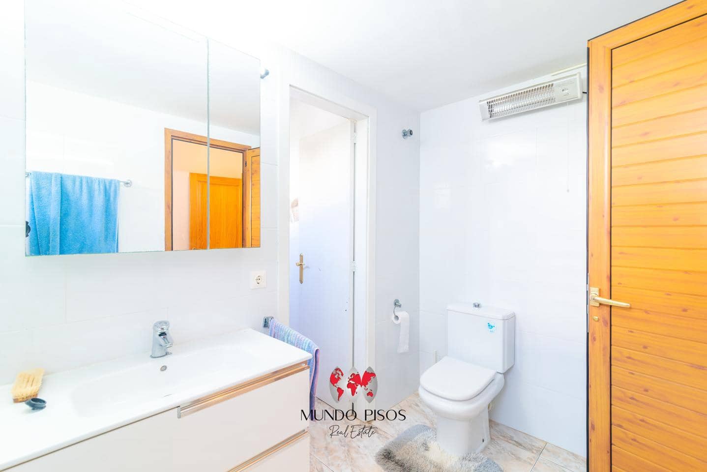 3 bedroom Flat for sale in Santa Ponsa with pool - € 749,900 (Ref: 9373760)