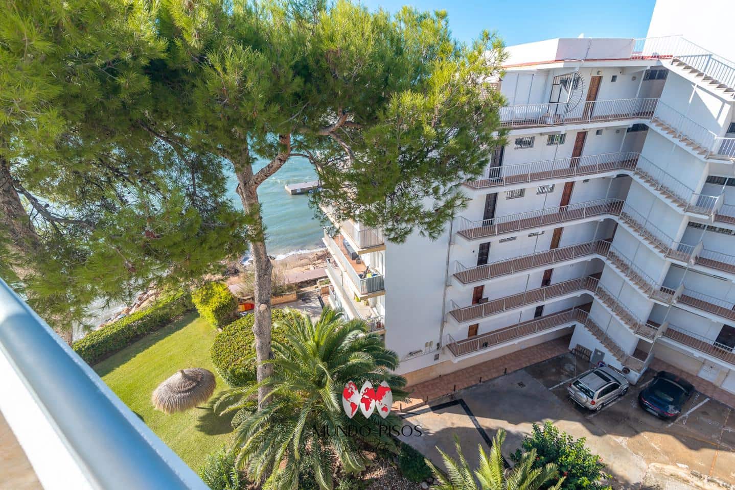 3 bedroom Flat for sale in Santa Ponsa with pool - € 749,900 (Ref: 9373760)