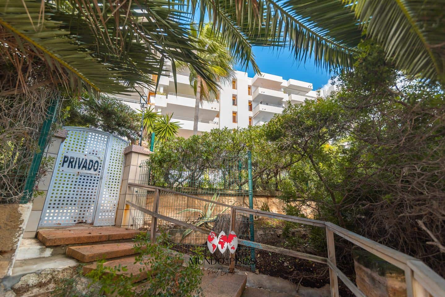 3 bedroom Flat for sale in Santa Ponsa with pool - € 749,900 (Ref: 9373760)