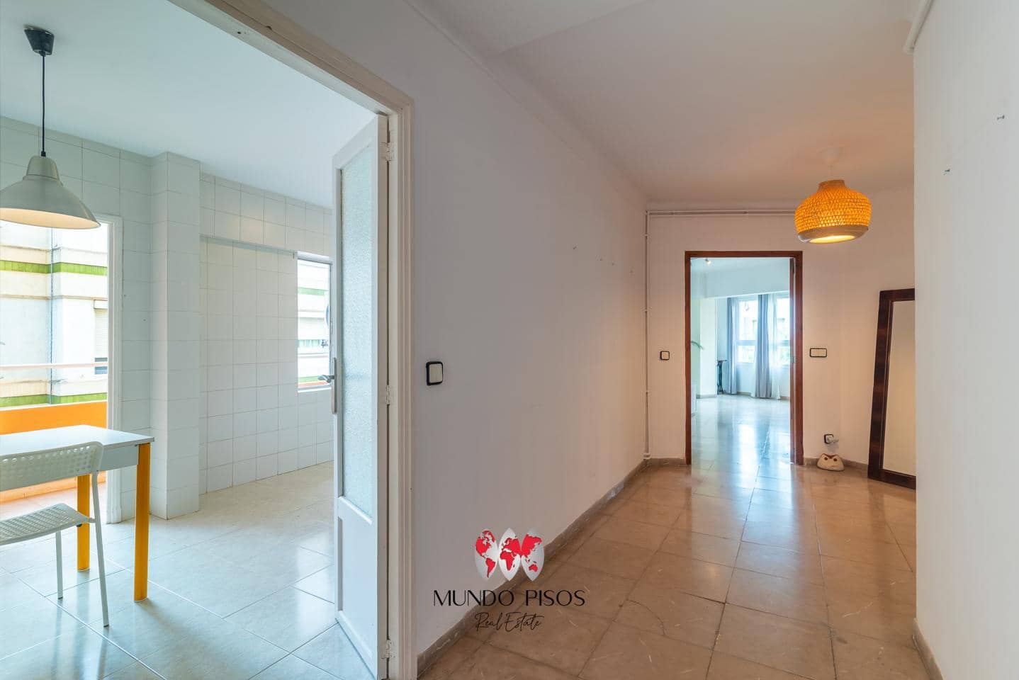 4 bedroom Flat for sale in Palma de Mallorca - € 560,000 (Ref: 9412924)