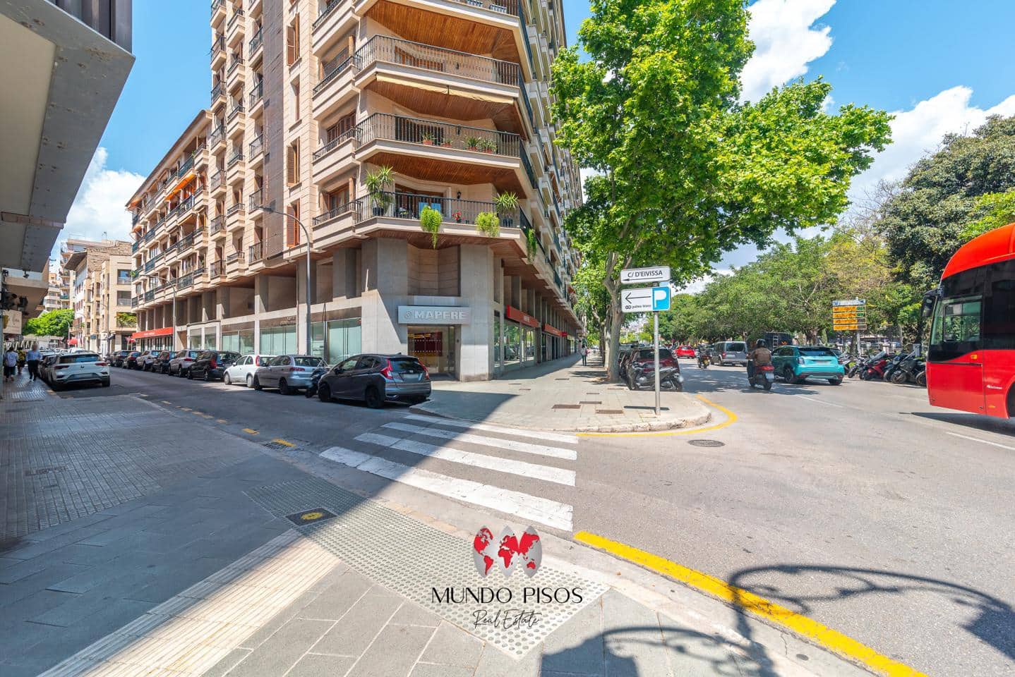 4 bedroom Flat for sale in Palma de Mallorca - € 560,000 (Ref: 9412924)