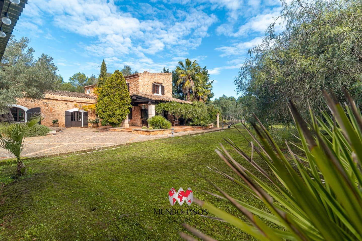 5 sypialnia Finka/Dom wiejski na sprzedaż w Sencelles z basenem garażem - 1 800 000 € (Ref: 9421535)