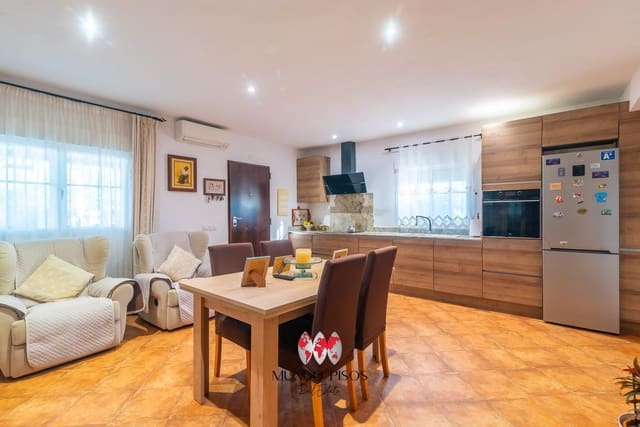 2 soverom Finca/Herregård til salgs i Son Ferriol, Palma de Mallorca med svømmebasseng garasje - € 530 000 (Ref: 9444693)