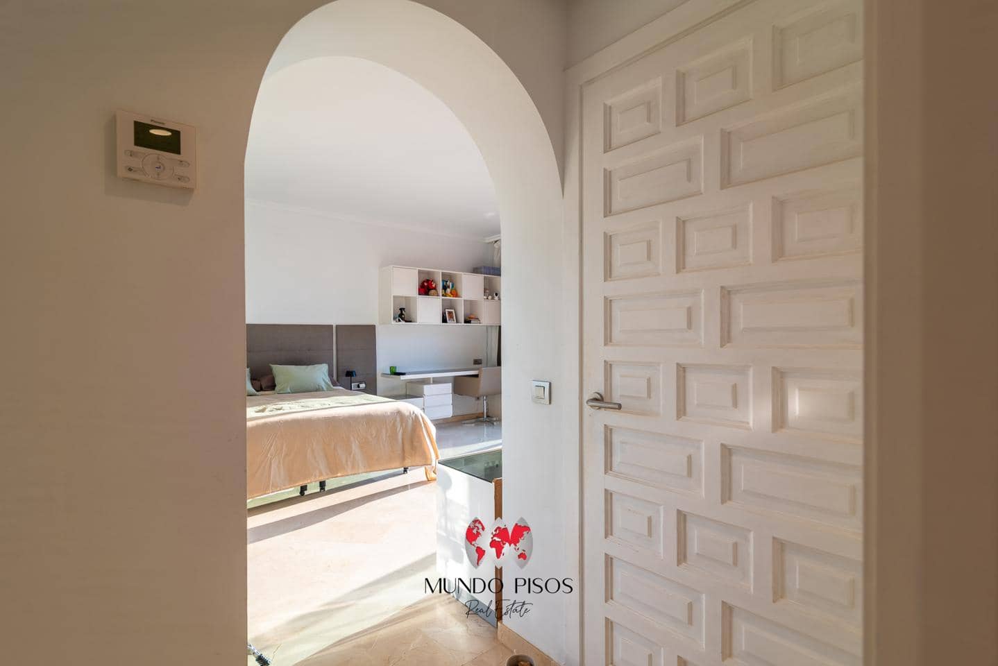 3 bedroom Flat for sale in Santa Ponsa with pool garage - € 1,100,000 (Ref: 9467608)