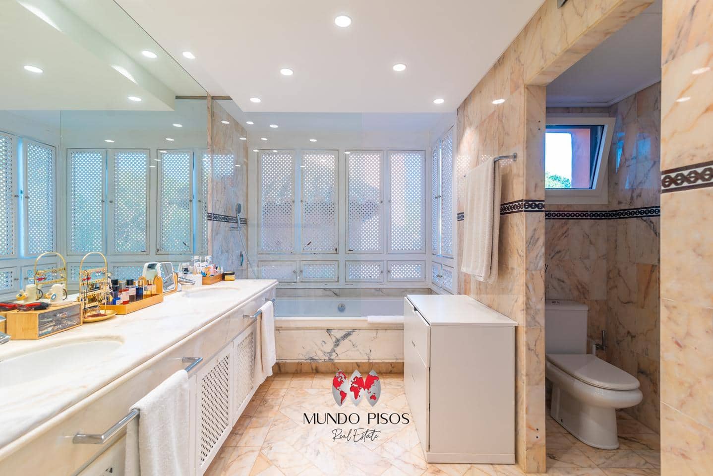 3 bedroom Flat for sale in Santa Ponsa with pool garage - € 1,100,000 (Ref: 9467608)