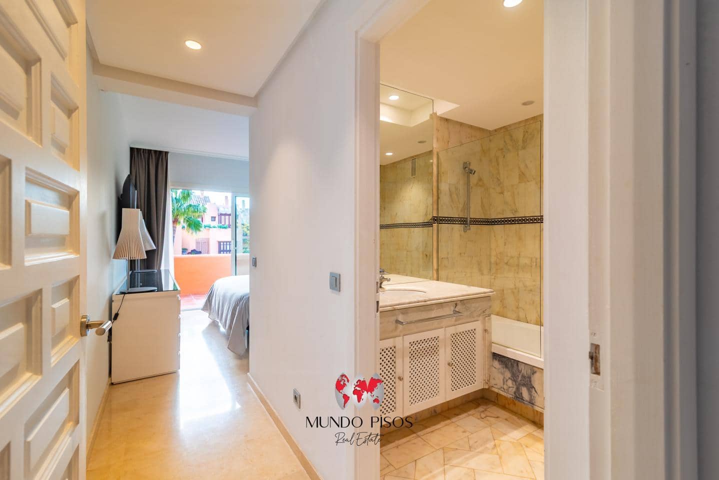 3 bedroom Flat for sale in Santa Ponsa with pool garage - € 1,100,000 (Ref: 9467608)