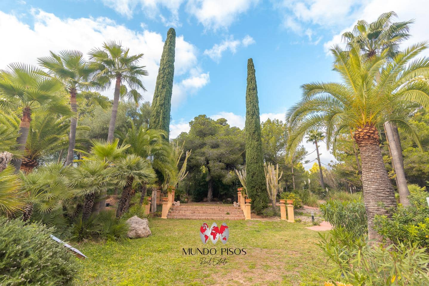 3 bedroom Flat for sale in Santa Ponsa with pool garage - € 1,100,000 (Ref: 9467608)