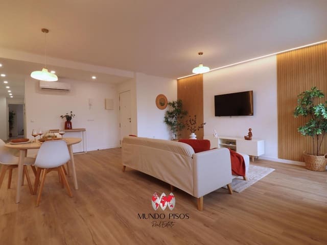 3 slaapkamer Flat te koop in Plaça de Toros, Palma de Mallorca - € 468.000 (Ref: 9473530)