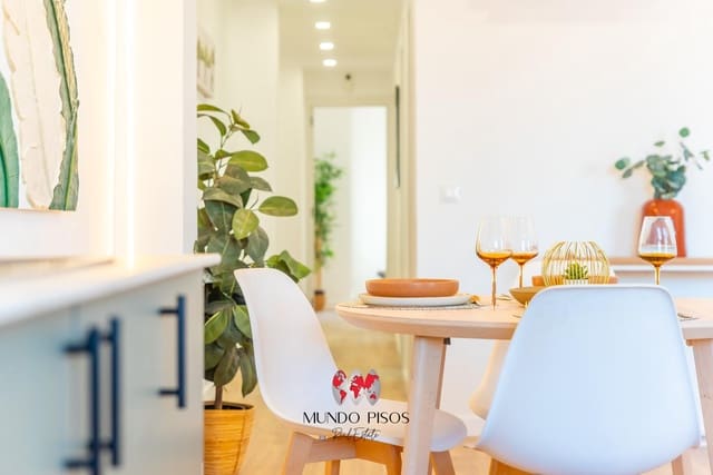 3 makuuhuone Asunto myytävänä paikassa Plaça de Toros, Palma de Mallorca - 468 000 € (Ref: 9473530)