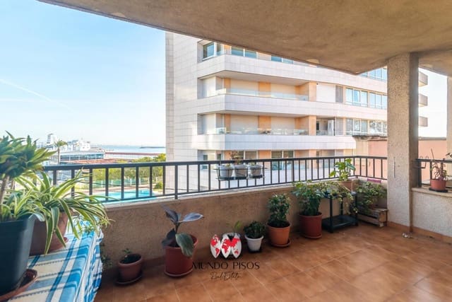 3 slaapkamer Flat te koop in Palma de Mallorca met garage - € 774.000 (Ref: 9533044)