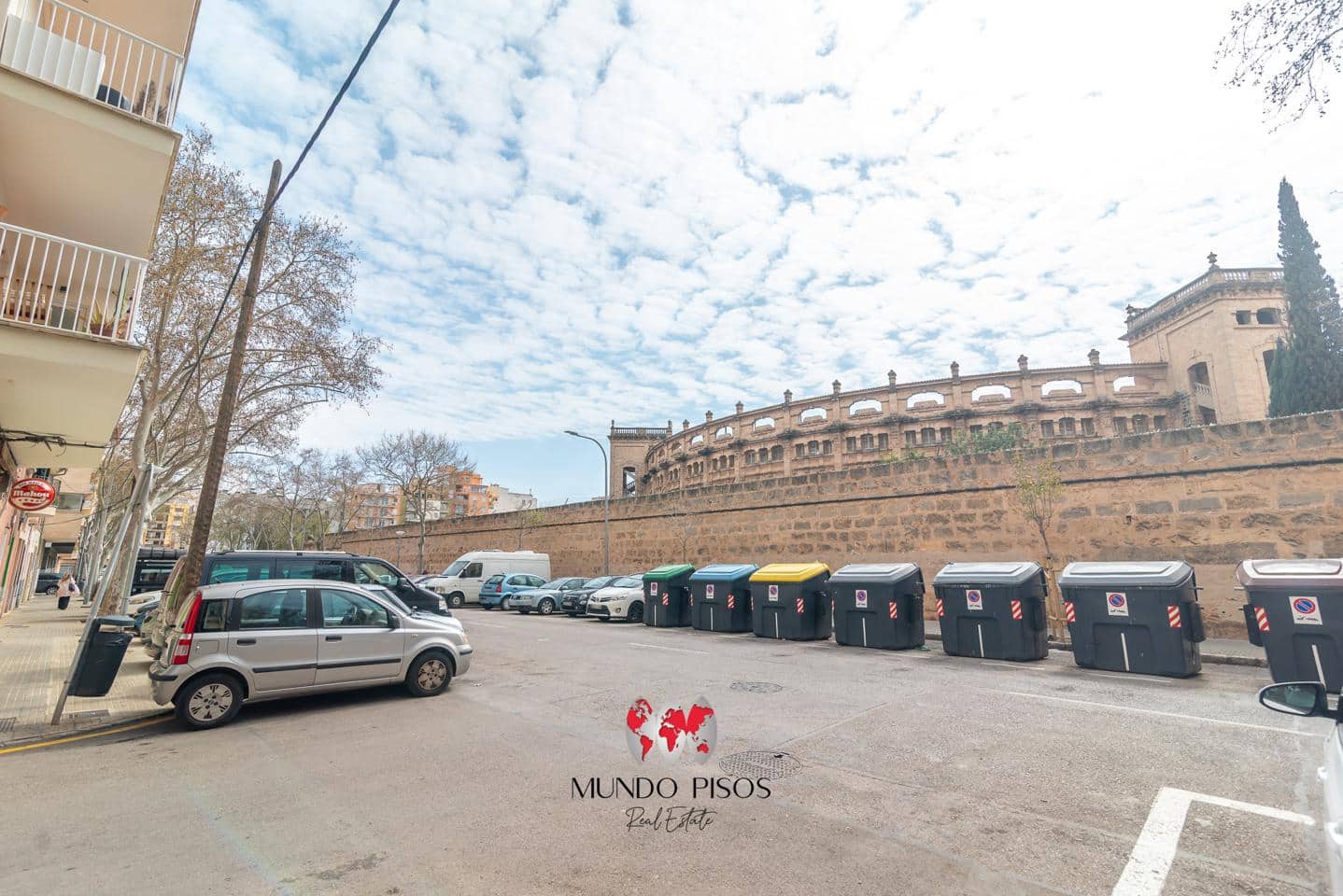 4 soverom Leilighet til salgs i Palma de Mallorca med garasje - € 369 000 (Ref: 9688551)