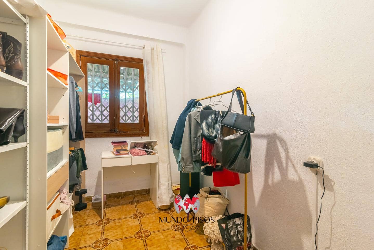 3 slaapkamer Flat te koop in Palma de Mallorca - € 299.000 (Ref: 9699673)
