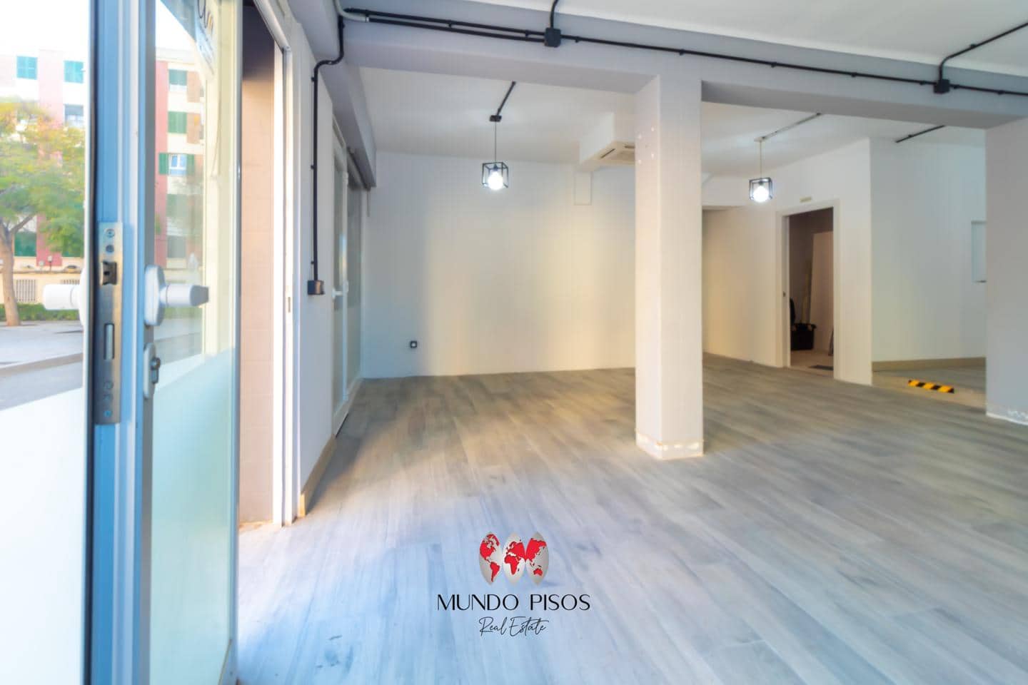 4 soveværelse Virksomhed til salg i Palma de Mallorca - € 149.000 (Ref: 9699935)