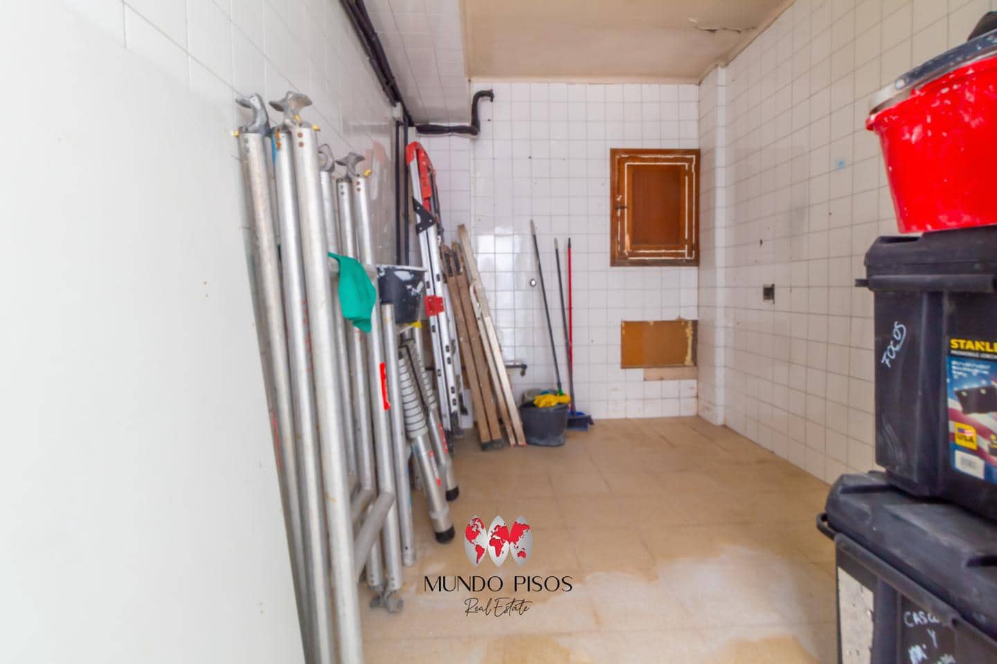 4 soveværelse Virksomhed til salg i Palma de Mallorca - € 149.000 (Ref: 9699935)