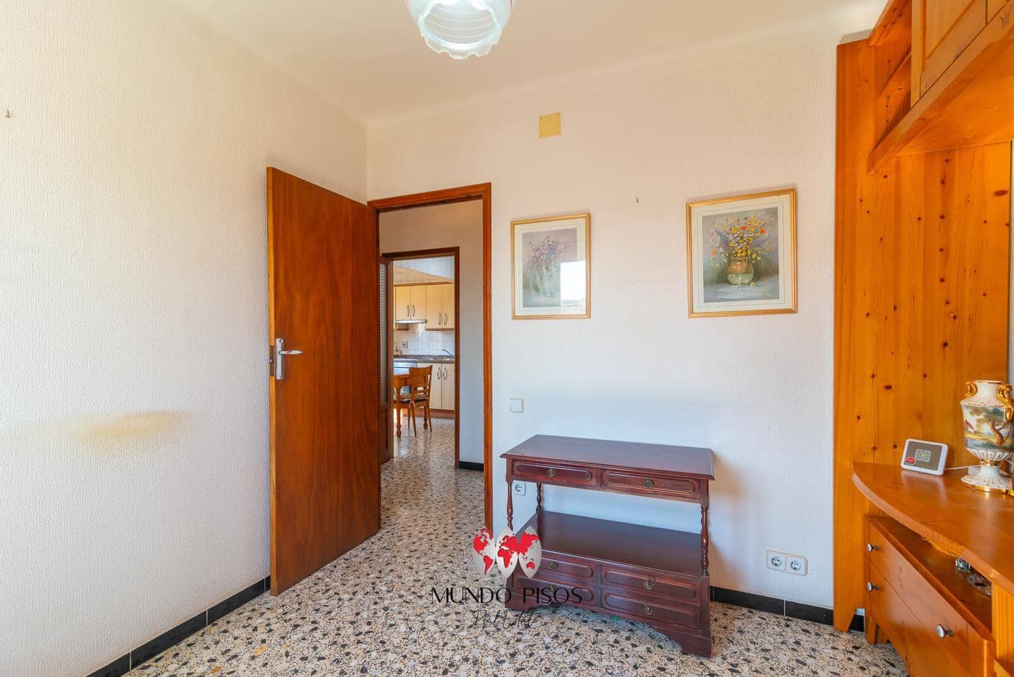 3 bedroom Flat for sale in Palma de Mallorca - € 239,000 (Ref: 9720795)