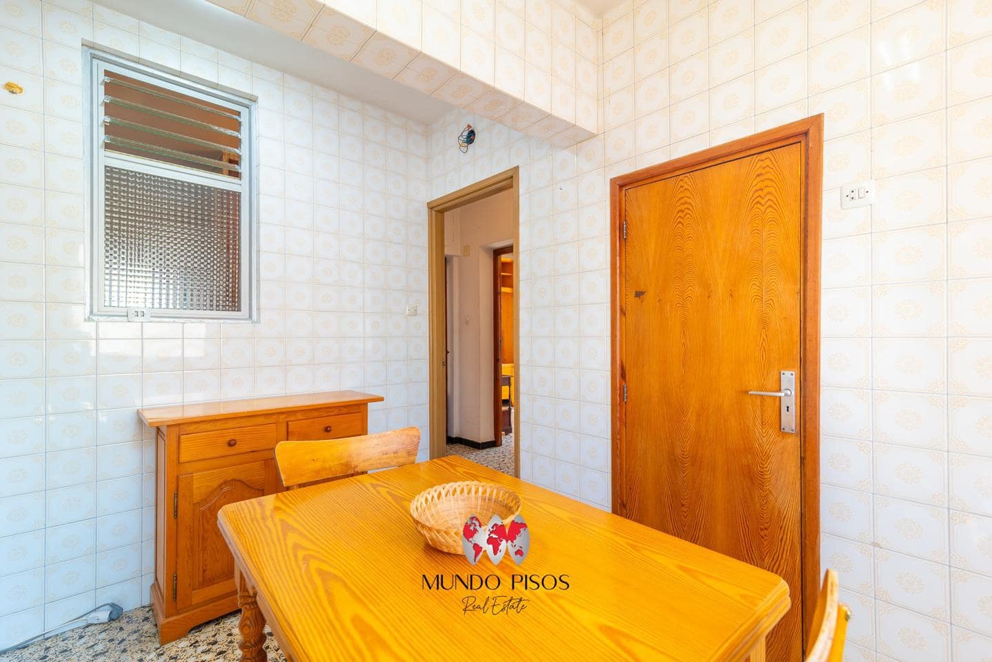 3 bedroom Flat for sale in Palma de Mallorca - € 239,000 (Ref: 9720795)