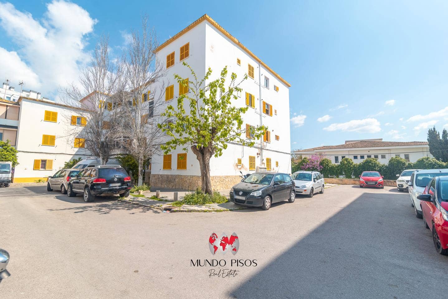 3 bedroom Flat for sale in Palma de Mallorca - € 239,000 (Ref: 9720795)