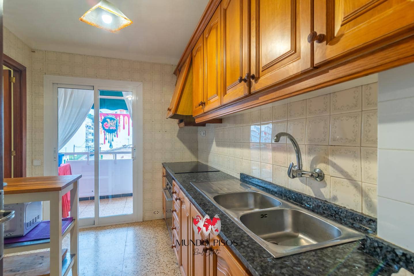 3 bedroom Flat for sale in Palma de Mallorca with garage - € 475,000 (Ref: 9787653)