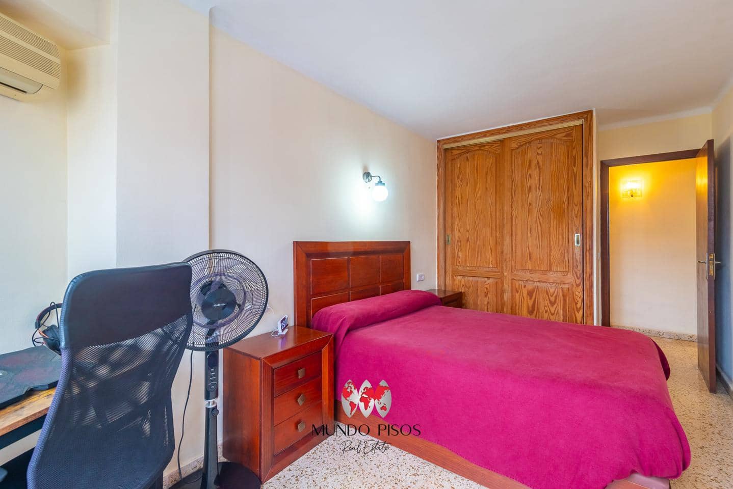 3 bedroom Flat for sale in Palma de Mallorca with garage - € 475,000 (Ref: 9787653)