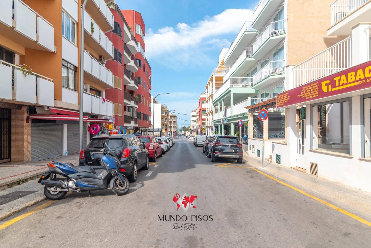 3 bedroom Flat for sale in Palma de Mallorca with garage - € 475,000 (Ref: 9787653)