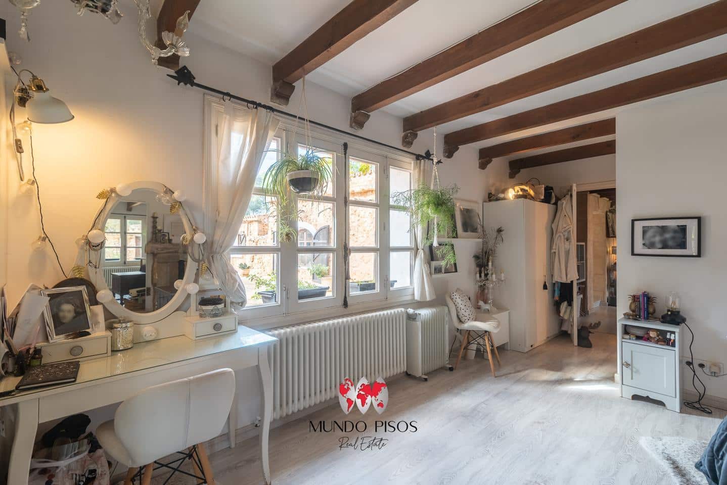 5 soveværelse Finca/Landehus til salg i Sencelles med swimmingpool garage - € 1.599.000 (Ref: 9821331)