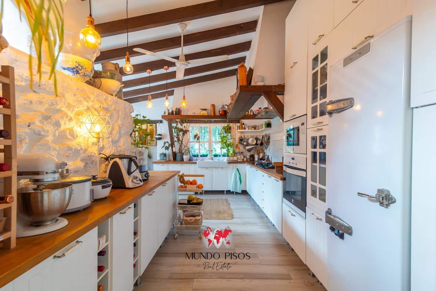 5 soveværelse Finca/Landehus til salg i Sencelles med swimmingpool garage - € 1.599.000 (Ref: 9821331)