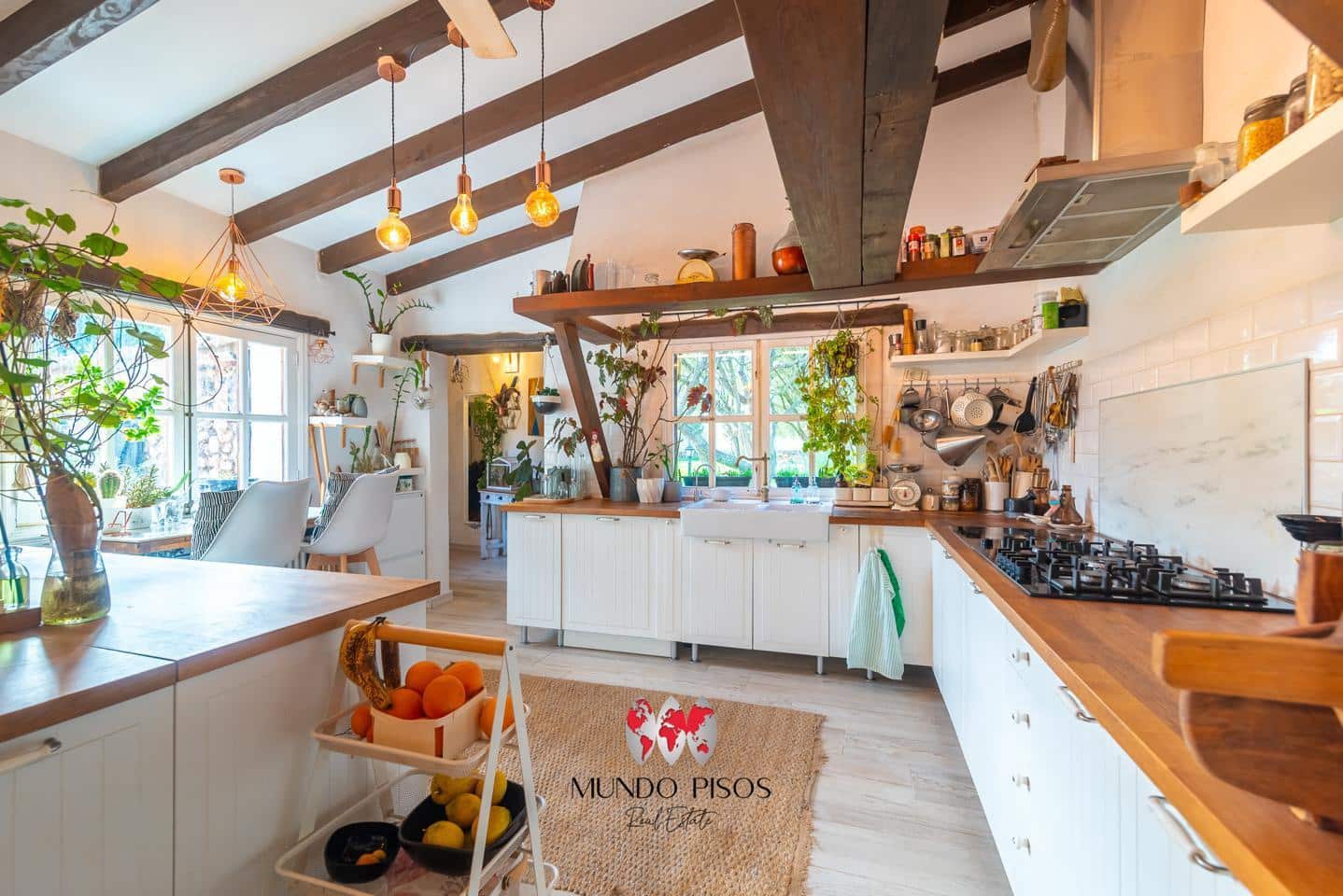 5 soveværelse Finca/Landehus til salg i Sencelles med swimmingpool garage - € 1.599.000 (Ref: 9821331)