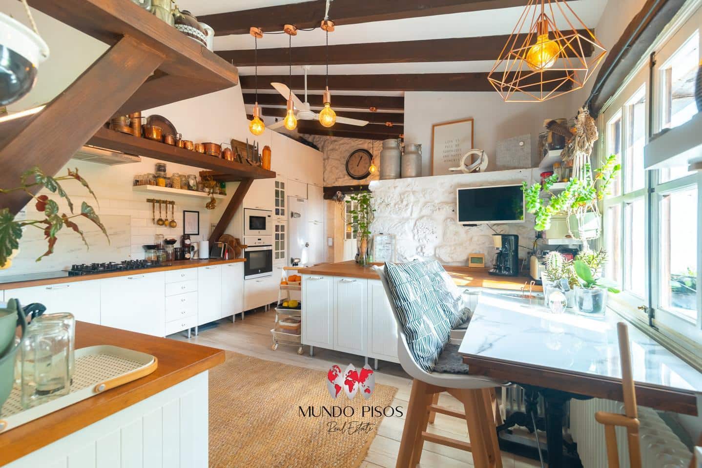 5 soveværelse Finca/Landehus til salg i Sencelles med swimmingpool garage - € 1.599.000 (Ref: 9821331)
