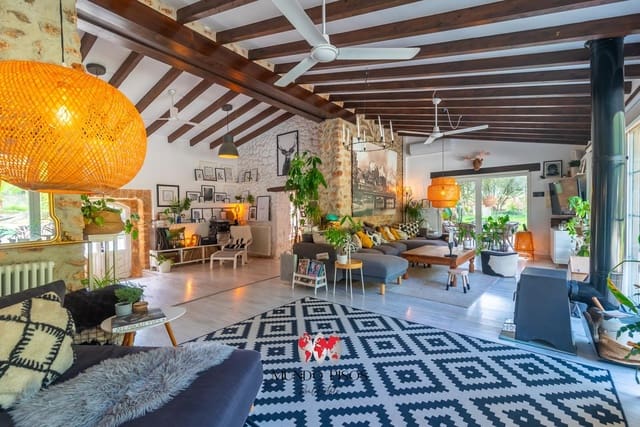 5 sovrum Finca/Hus på landet till salu i Sencelles med pool garage - 1 599 000 € (Ref: 9821331)