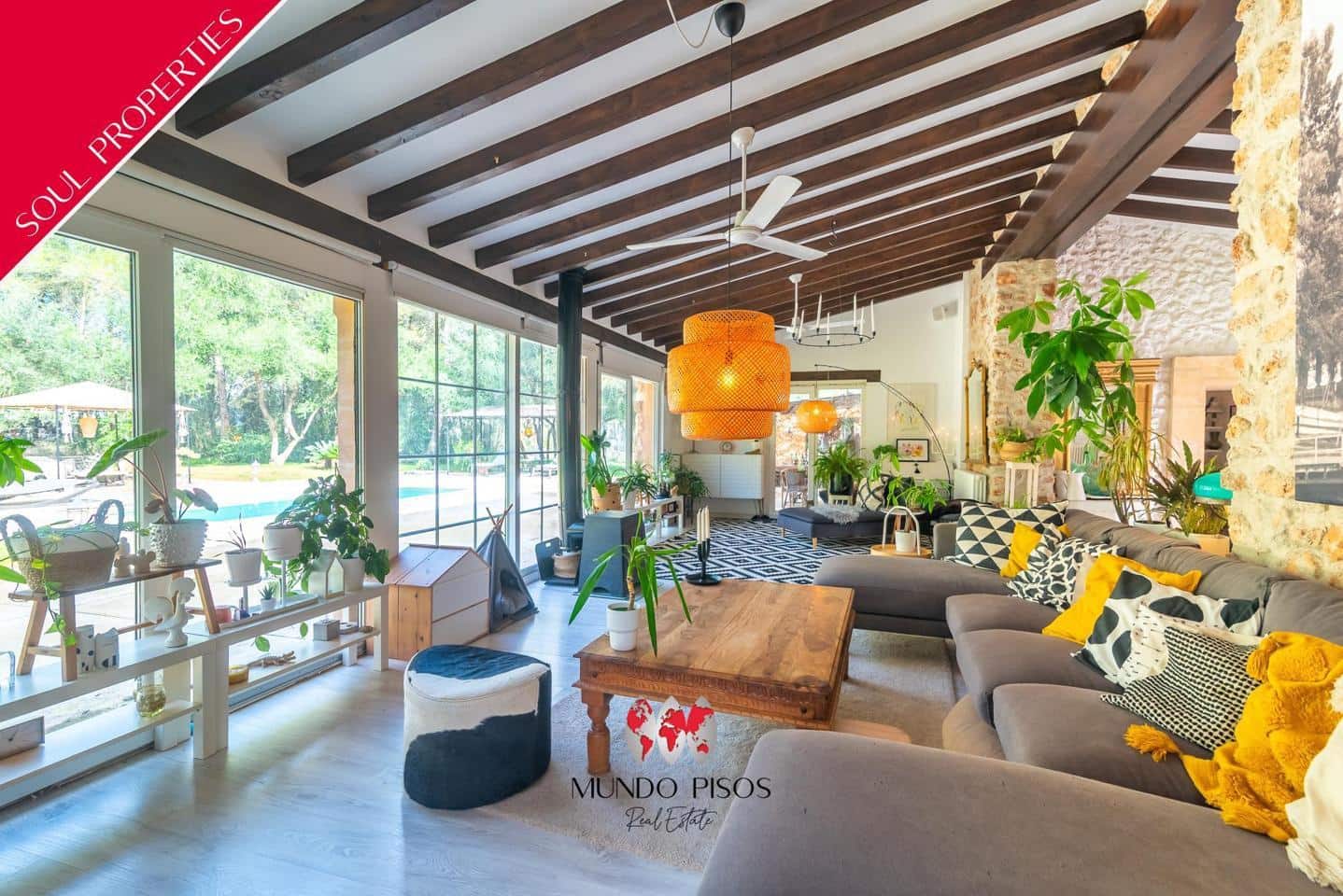 5 soveværelse Finca/Landehus til salg i Sencelles med swimmingpool garage - € 1.599.000 (Ref: 9821331)