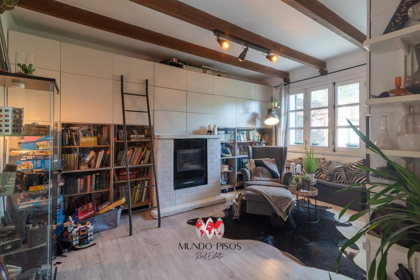 5 soveværelse Finca/Landehus til salg i Sencelles med swimmingpool garage - € 1.599.000 (Ref: 9821331)