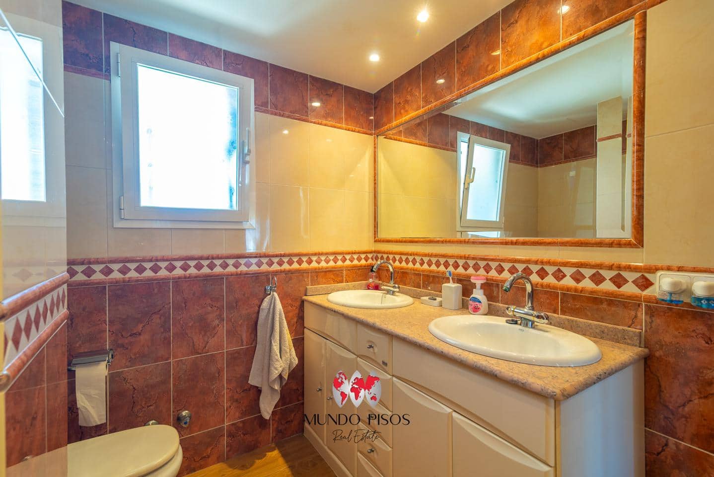 3 bedroom Flat for sale in Palma de Mallorca - € 330,000 (Ref: 9838368)