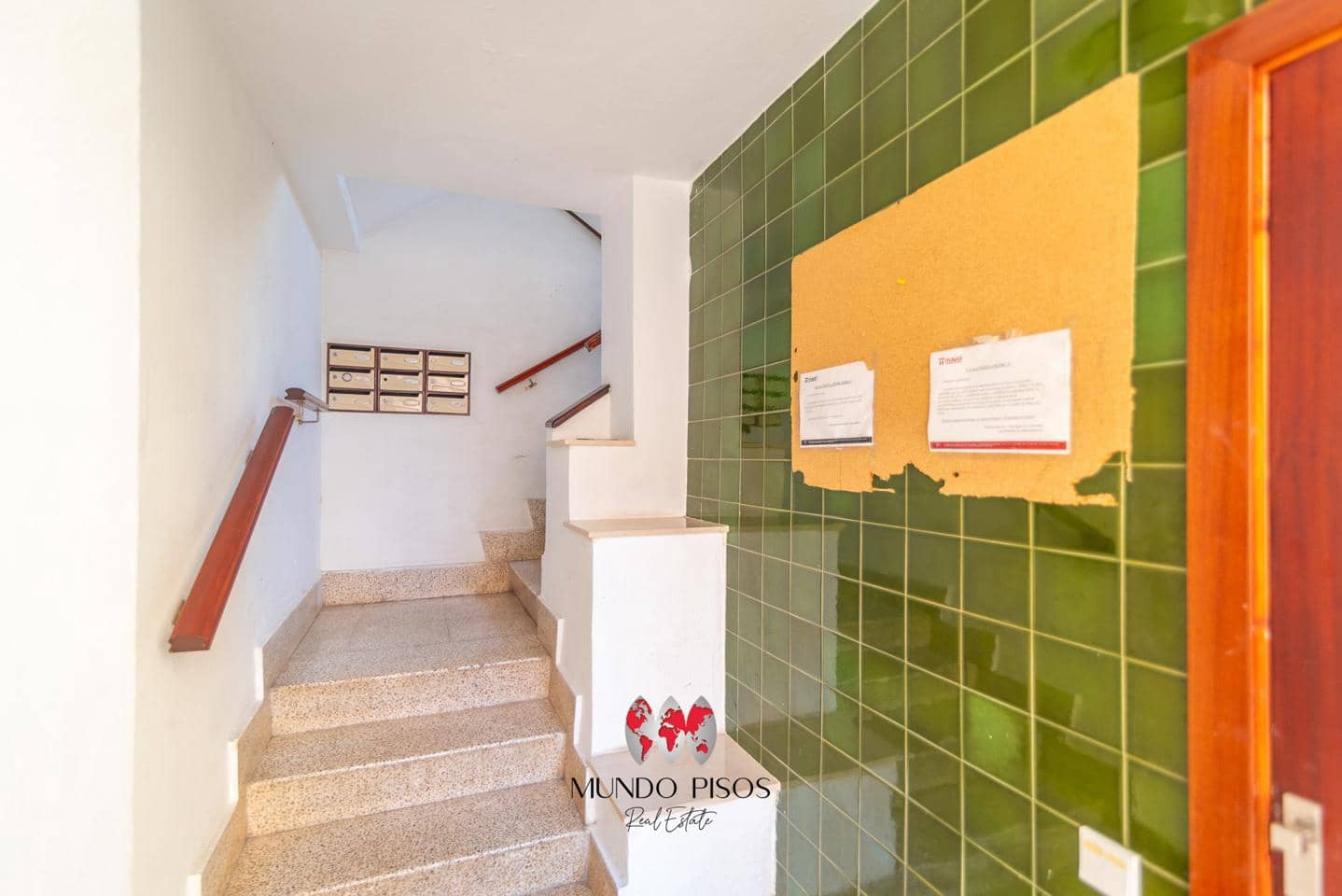 3 bedroom Flat for sale in Palma de Mallorca - € 330,000 (Ref: 9838368)